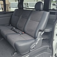 4667　令和6年式　ハイエース　スーパーGL　ダークプライムⅡ　2WD　2000cc　ガソリン車　5人乗り　登録済み未使用車　のサムネイル