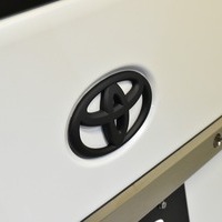 4626 令和1年式 ハイエース スーパーGL ダークプライムⅡ 2WD 2,000cc (ガソリン車) 5人乗車 2.1万kmのサムネイル