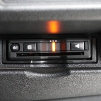 4630 令和1年式 ハイエース スーパーGL ダークプライムⅡ 2WD 2,000cc (ガソリン車) 5人乗車 6.4万kmのサムネイル