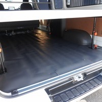4723 令和6年式 ハイエース スーパーロング DX-GL PKG 2WD 2,800cc (ディーゼル) 2/5人乗車 83kmのサムネイル