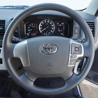 4723 令和6年式 ハイエース スーパーロング DX-GL PKG 2WD 2,800cc (ディーゼル) 2/5人乗車 83kmのサムネイル