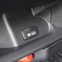 4723 令和6年式 ハイエース スーパーロング DX-GL PKG 2WD 2,800cc (ディーゼル) 2/5人乗車 83kmのサムネイル