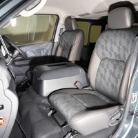 4600 キャラバン GRANDプレミアムGX 2WD 2,400cc (ディーゼル車) 5人乗車のサムネイル