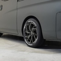 4600 キャラバン GRANDプレミアムGX 2WD 2,400cc (ディーゼル車) 5人乗車のサムネイル