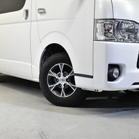 4658 令和1年式 ハイエース スーパーGL  2WD 2,000cc (ガソリン車) 5人乗車 4.7万kmのサムネイル