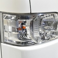 4658 令和1年式 ハイエース スーパーGL  2WD 2,000cc (ガソリン車) 5人乗車 4.7万kmのサムネイル
