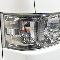 4630 令和1年式 ハイエース スーパーGL ダークプライムⅡ 2WD 2,000cc (ガソリン車) 5人乗車 6.4万kmのサムネイル