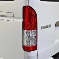 4630 令和1年式 ハイエース スーパーGL ダークプライムⅡ 2WD 2,000cc (ガソリン車) 5人乗車 6.4万kmのサムネイル