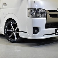 4576 令和4年式 ハイエース スーパーGLダークプライムⅡ 2WD 2800cc ディーゼル車 5人乗り 4.4万kmのサムネイル