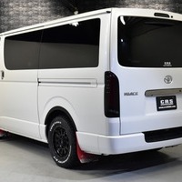 4629 平成31年式 ハイエース スーパーGLダークプライムⅡ 4WD 2800cc ディーゼル車 5人乗り 3.8万kmのサムネイル