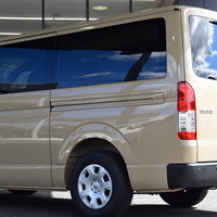 4719 令和6年式 ハイエース スーパーGL 2WD 2,800cc (ディーセル） 5人乗車　35kmのサムネイル