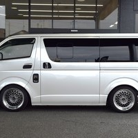 4699 令和3年式 ハイエース スーパーGL ダークプライムⅡ　2WD 2,800cc (ディーゼル車) 5人乗車 6.3万kmのサムネイル