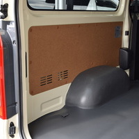 4721　令和6年式　ハイエース　DX　4WD　2800cc（ディーゼル）6人乗り　35kmのサムネイル