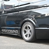 4693 平成31年式 ハイエース ワゴンGL 2WD 2,700CC ガソリン車 10人乗り 4.1万㎞のサムネイル