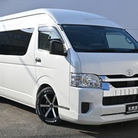 4723 令和6年式 ハイエース スーパーロング DX-GL PKG 2WD 2,800cc (ディーゼル) 2/5人乗車 83kmのサムネイル