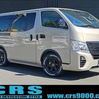 4635　キャラバン　50th　anniversary　2WD　2000cc　ガソリン車　5人乗りのサムネイル