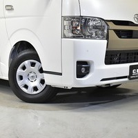 4729 令和6年式 ハイエース スーパーGL ダークプライムⅡ 2WD 2,800cc (ディーゼル車) 5人乗車のサムネイル