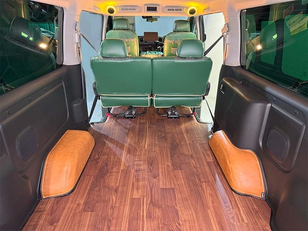 キャラバンをもっと快適に！NV350キャラバン専用タイヤハウスカバーで愛車をグレードアップ！