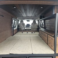4716　ハイエース　DX　セドナ　タイプⅢ　4WD　2800cc　ディーゼル車　6人乗りのサムネイル
