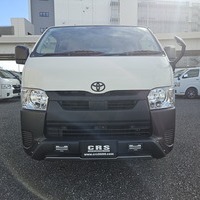 4716　ハイエース　DX　セドナ　タイプⅢ　4WD　2800cc　ディーゼル車　6人乗りのサムネイル
