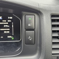 4762　令和6年式　ハイエース　スーパーGL　ダークプライムⅡ　2WD　2800cc　ディーゼル車　5人乗り　330km　のサムネイル