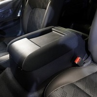 4600 令和6年式 キャラバン グランドプレミアムＧＸ　2WD 2,400cc (ディーゼル) 2/5人乗車 21km　登録済み未使用車のサムネイル