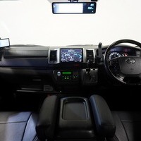 4691　平成27年式　ハイエーススーパーGL　DP　2WD　3,000cc(ディーゼル車)　5人乗車　9.4万kmのサムネイル