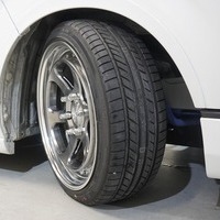 4660　令和2年式　ハイエース　S-GL 　ダークプライムⅡ　グレード　2WD　2,800cc(ディーゼル車)　 5人乗車　3.3万kmのサムネイル