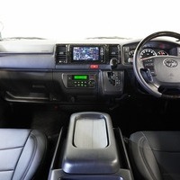 4425 令和1年式 レジアスエース スーパーGL ダークプライムⅡ 2WD 2,800cc (ディーゼル車) 5人乗車 0.3万kmのサムネイル