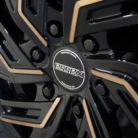 3238　令和3年式　ハイエース ワゴンGL  ベッドキット2 2WD 2,700cc (ガソリン車) 　7人乗車 2.5千kmのサムネイル