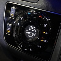 4621　キャラバン 50周年アニバーサリー GRANDプレミアムGX 2WD 2,400cc (ディーゼル車) 5人乗車　のサムネイル