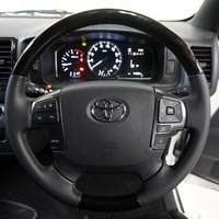 4814　令和1年式　ハイエース　スーパーGL　ダークプライムⅡ　2WD　2,800cc(ディーゼル車) 5人乗車　1.1万kmのサムネイル