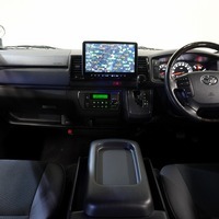 4771 平成31年式　レジアスエース　スーパーGL　ダークプライムⅡ　2WD　2,000cc(ガソリン車)　 5人乗車　4.1万kmのサムネイル