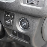 4831 令和5年式 ハイエース スーパーGL ダークプライムⅡ　2WD 2,800cc (ディーゼル) 2/5人乗車 5.9万kmのサムネイル