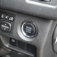 4877 令和2年式 ハイエース スーパーGL ダークプライムⅡ　2WD 2,800cc (ディーゼル) 2/5人乗車 6.0万kmのサムネイル