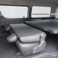4875 平成30年式 ハイエース スーパーGL ダークプライム　2WD 2,800cc (ディーゼル) 2/5人乗車 4.5万kmのサムネイル