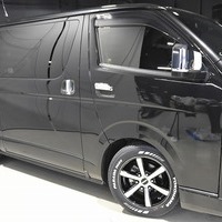 4812. 令和2年式 ハイエース スーパーGL ダークプライムⅡ 2WD 2,800cc ディーゼル車 走行5万キロ 検査1年付きのサムネイル