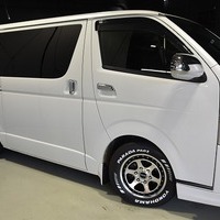 4842.平成27年式 ハイエース スーパーGL ダークプライム 2WD 3,000cc ディーゼル車 走行13万キロ 検査1年付きのサムネイル