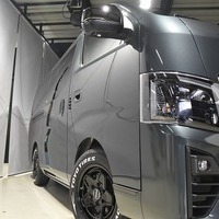 4532.令和6年式 キャラバン グランドプレミアムGX 2WD 2,000cc ガソリン車 走行14キロ 検査令和８年７月のサムネイル