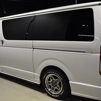 3525. LEGARE&ENCSコンセプトカー 令和５年式 ハイエース スーパーGL ダークプライムⅡ 2WD 2,800㏄ ディーゼル車 走行1000㎞ 車検令和7年12月のサムネイル