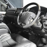 4812. 令和2年式 ハイエース スーパーGL ダークプライムⅡ 2WD 2,800cc ディーゼル車 走行5万キロ 検査1年付きのサムネイル