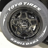 4532.令和6年式 キャラバン グランドプレミアムGX 2WD 2,000cc ガソリン車 走行14キロ 検査令和８年７月のサムネイル