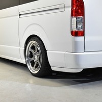 4660　令和2年式　ハイエース　S-GL 　ダークプライムⅡ　グレード　2WD　2,800cc(ディーゼル車)　 5人乗車　3.3万kmのサムネイル