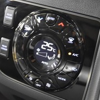 4532.令和6年式 キャラバン グランドプレミアムGX 2WD 2,000cc ガソリン車 走行14キロ 検査令和８年７月のサムネイル