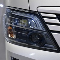 4621　キャラバン 50周年アニバーサリー GRANDプレミアムGX 2WD 2,400cc (ディーゼル車) 5人乗車　のサムネイル