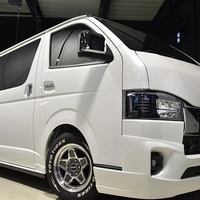 3525. LEGARE&ENCSコンセプトカー 令和５年式 ハイエース スーパーGL ダークプライムⅡ 2WD 2,800㏄ ディーゼル車 走行1000㎞ 車検令和7年12月のサムネイル