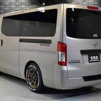 4621　キャラバン 50周年アニバーサリー GRANDプレミアムGX 2WD 2,400cc (ディーゼル車) 5人乗車　のサムネイル