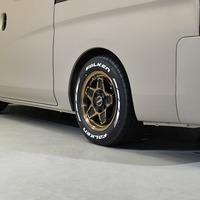 4621　キャラバン 50周年アニバーサリー GRANDプレミアムGX 2WD 2,400cc (ディーゼル車) 5人乗車　のサムネイル
