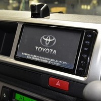 4742.令和3年式 ハイエース  ワゴンGL 2WD 2,700㏄ ガソリン車 10人乗り 走行10,633km 検査令和8年1月のサムネイル