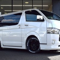 4738 令和3年式 ハイエース スーパーGL ダークプライムⅡ　2WD 2,000cc (ガソリン車) 5人乗車 5.4万kmのサムネイル